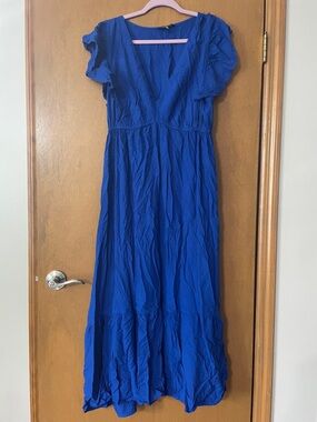 Royal Blue V-Neck Maxi Dress with Short Puff Sleeves